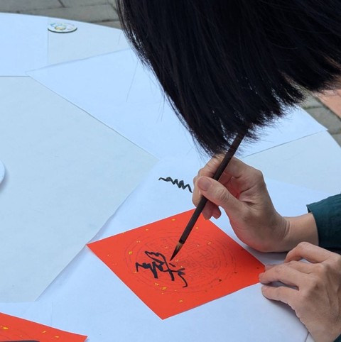 為愛揭牌：情人節限定塔羅占卜