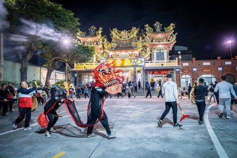 佳里第十五角玉勅太子宮金獅陣開館